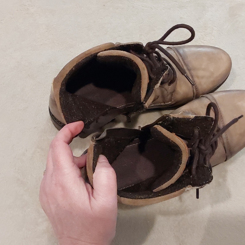 ALDO Preliand men's lace-up Distressed Leather Combat Boots Size 9.5 - Picture 8 of 10